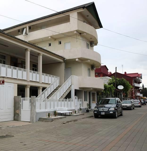 Cactus Hotel Kobuleti Eksteriør billede
